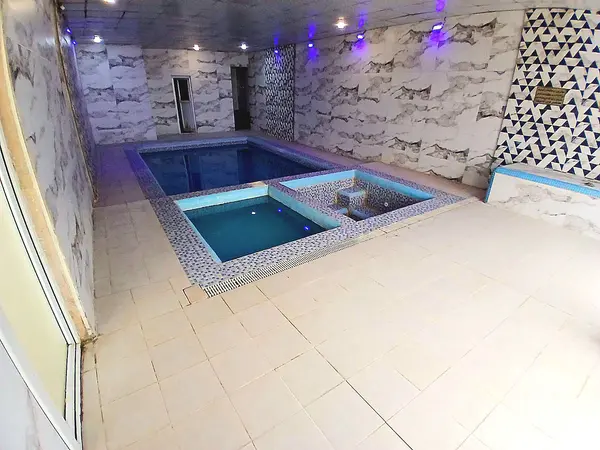 ظفر/ 95متر/ تاپ لوکیشن